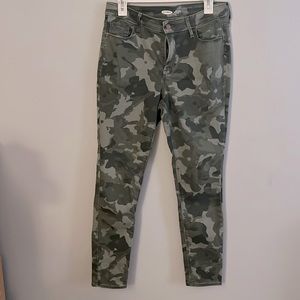 Old Navy Camo Rockstar super skinny